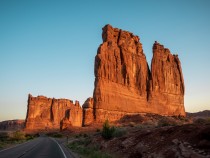 Arches National Park: Facts About Its Stunning Landscapes fi